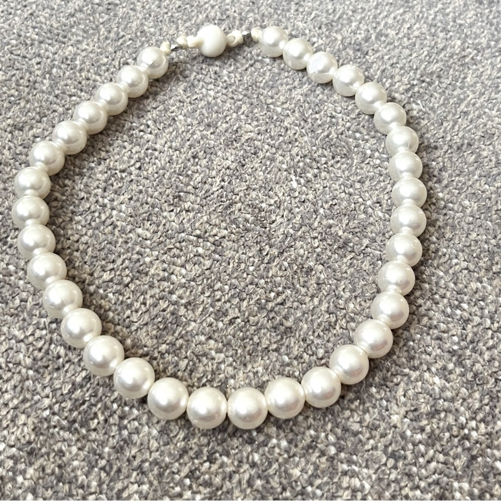 Gymboree Faux Pearl Necklace